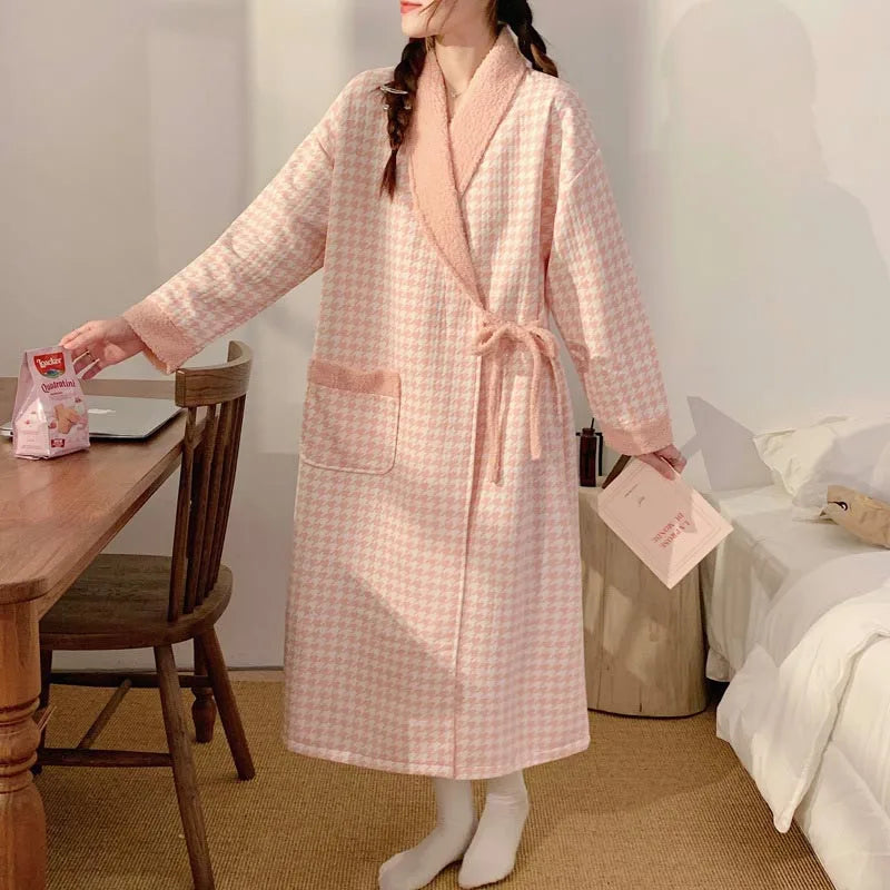 Maternity Pajamas Soft Thermal Women Loose Nursing Nightgown Cute Solid Color Sleep Dress Spring and Autumn Maternity Sleepwear