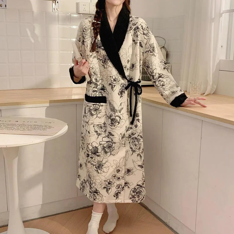 Maternity Pajamas Soft Thermal Women Loose Nursing Nightgown Cute Solid Color Sleep Dress Spring and Autumn Maternity Sleepwear